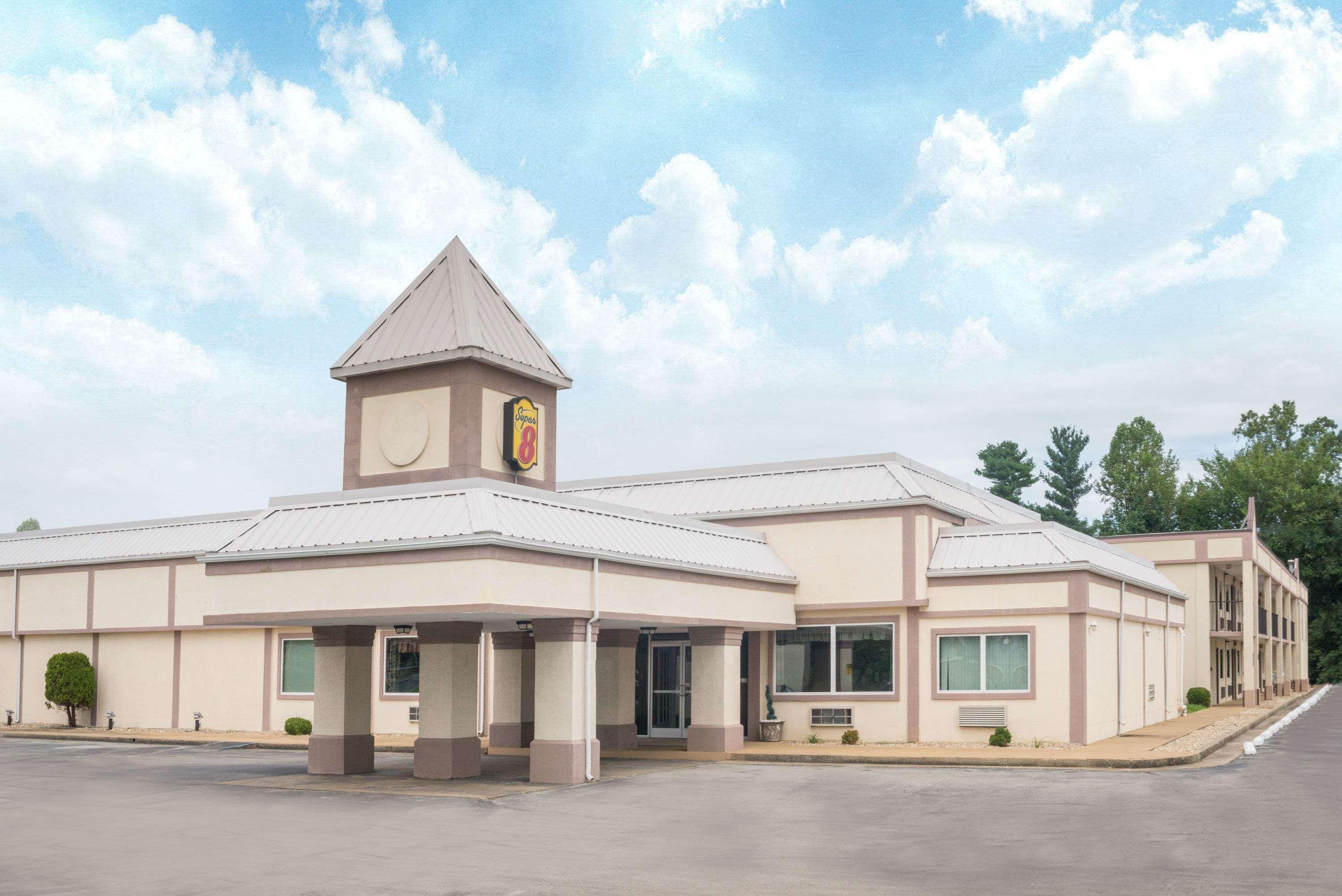 ซูเปอร์ 8 บาย วินด์แฮม วิลเลียมส์เบิร์ก Motel วิลเลียมสเบิร์ก ภายนอก รูปภาพ